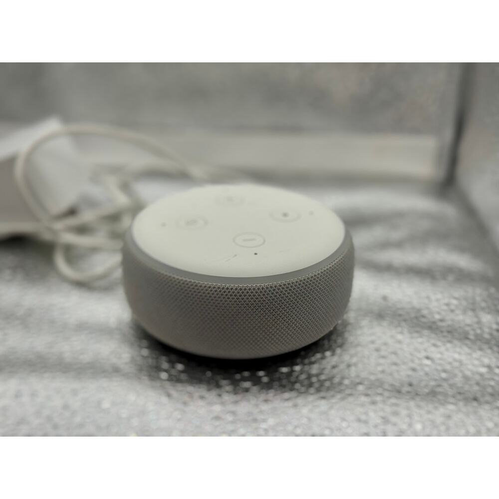 Amazon Echo Dot 3rd Generation Smart Speaker Tested Deregistered w/Power White